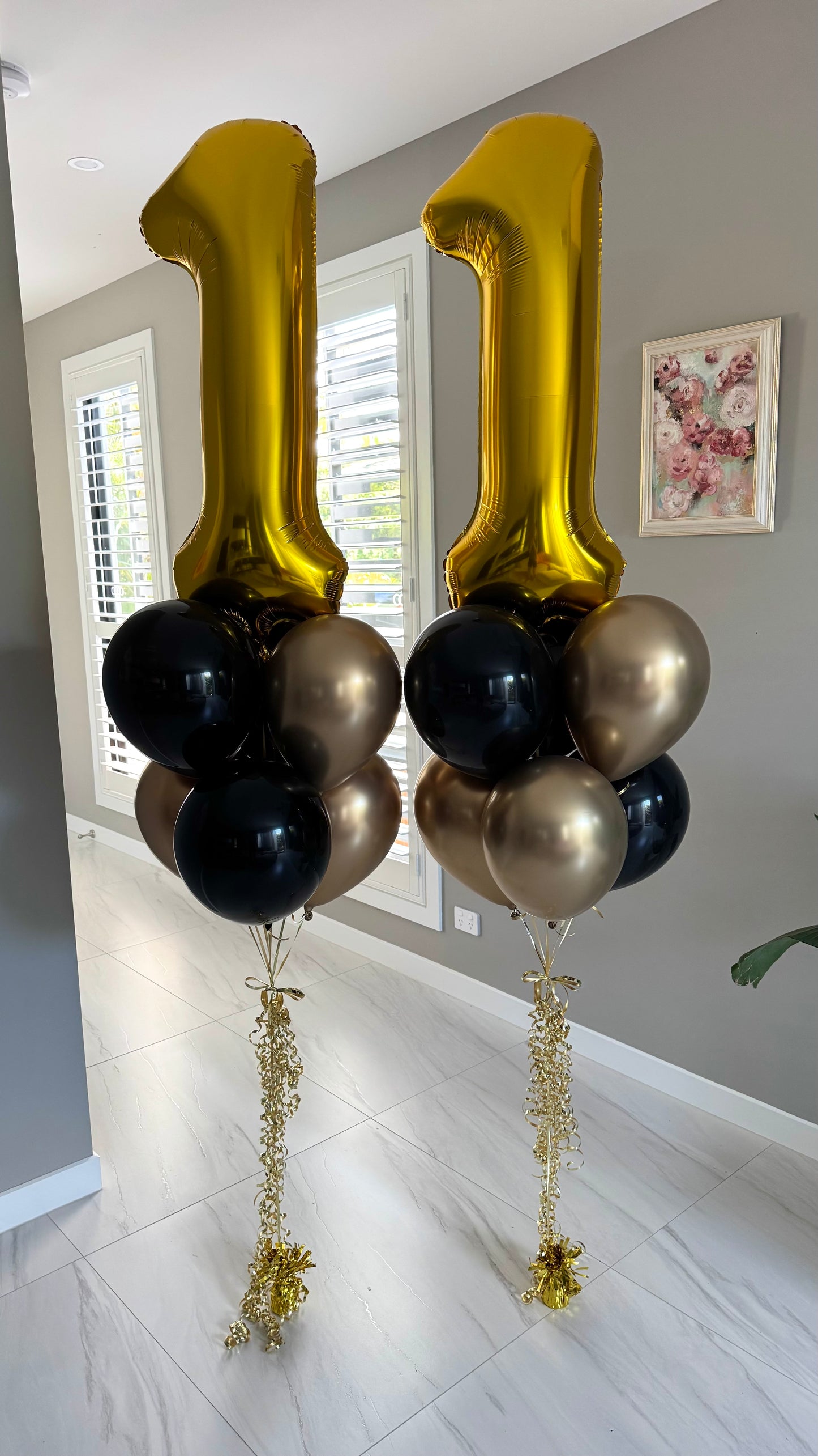 Number on top Balloon bouquet