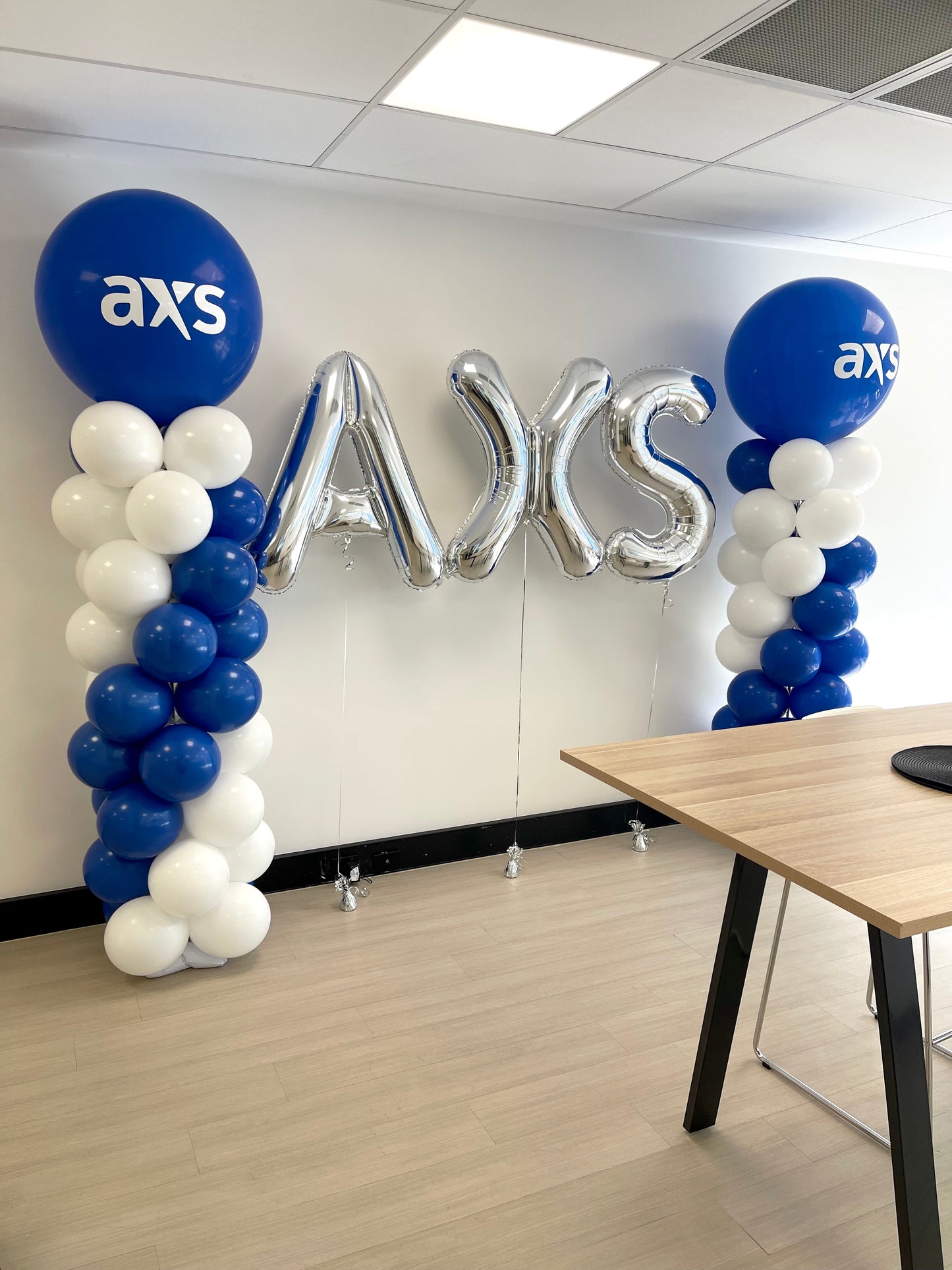 Balloon Column- AXS