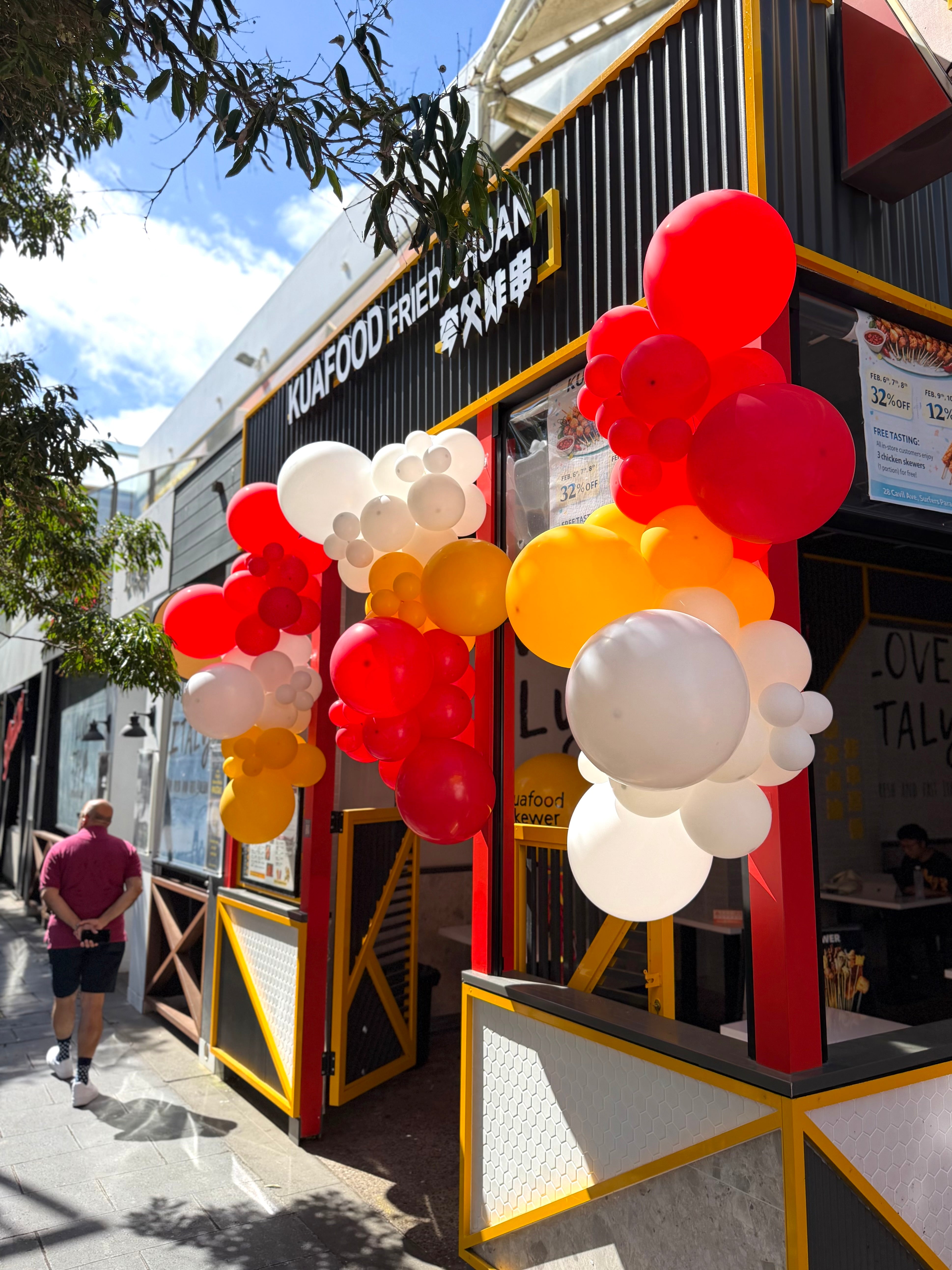 1 meter balloon garland - ANY COLOUR – Balloons Gold Coast