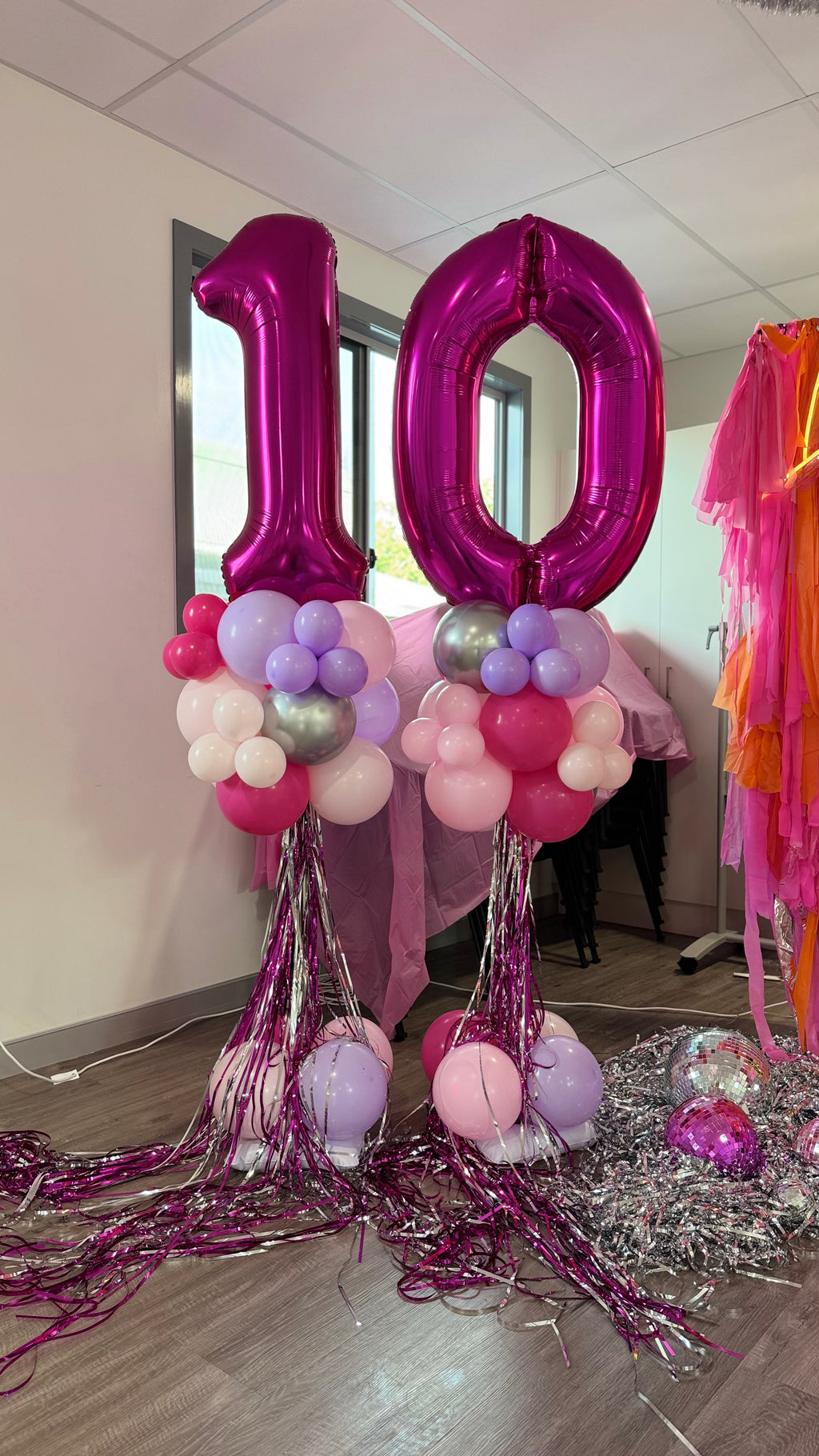 Balloon numbers on stands