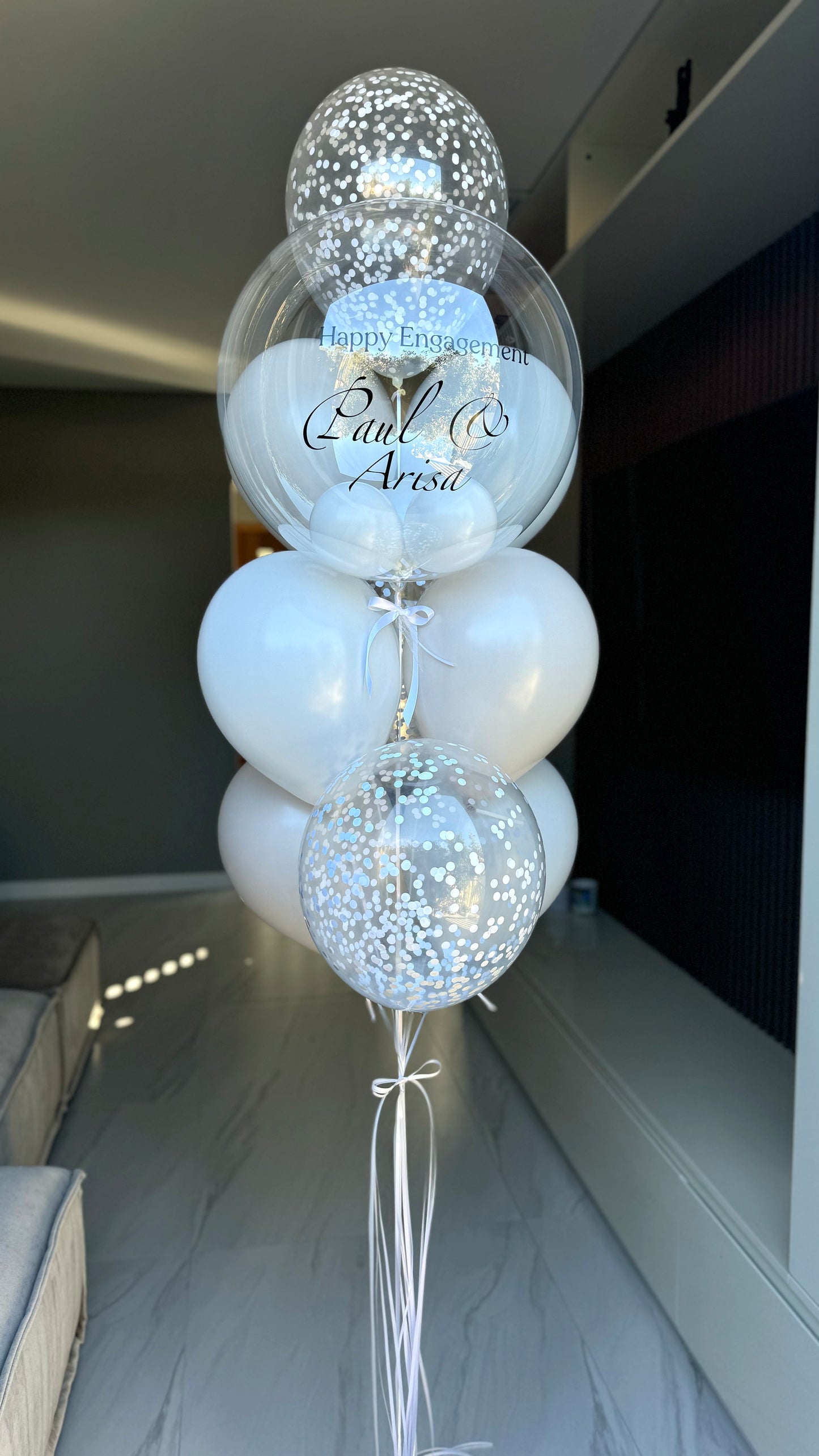 ENGAGEMENT Balloon Bouquet - white and beige