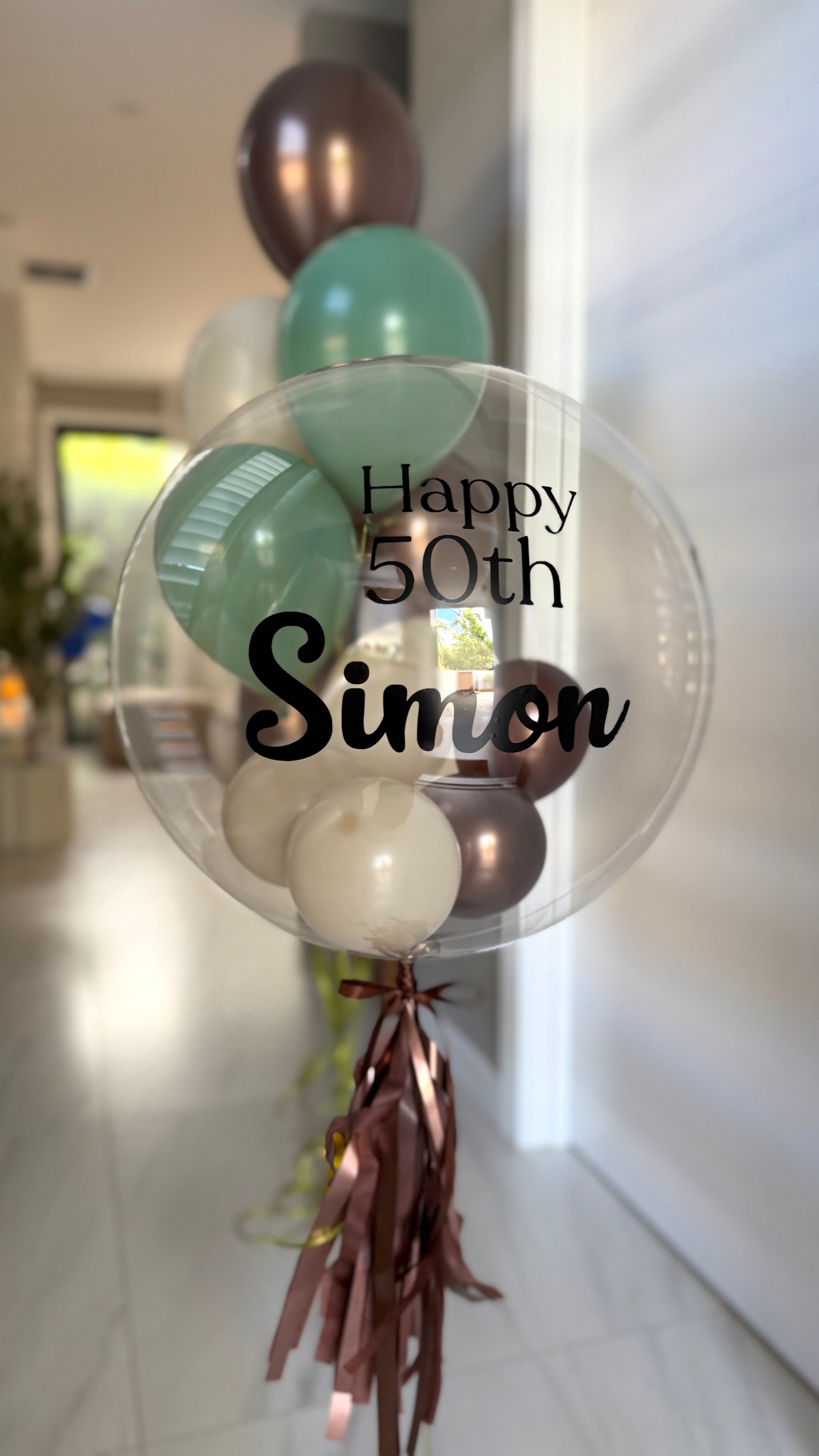 Small Personalised table decor- Earthy colours with mini balloons