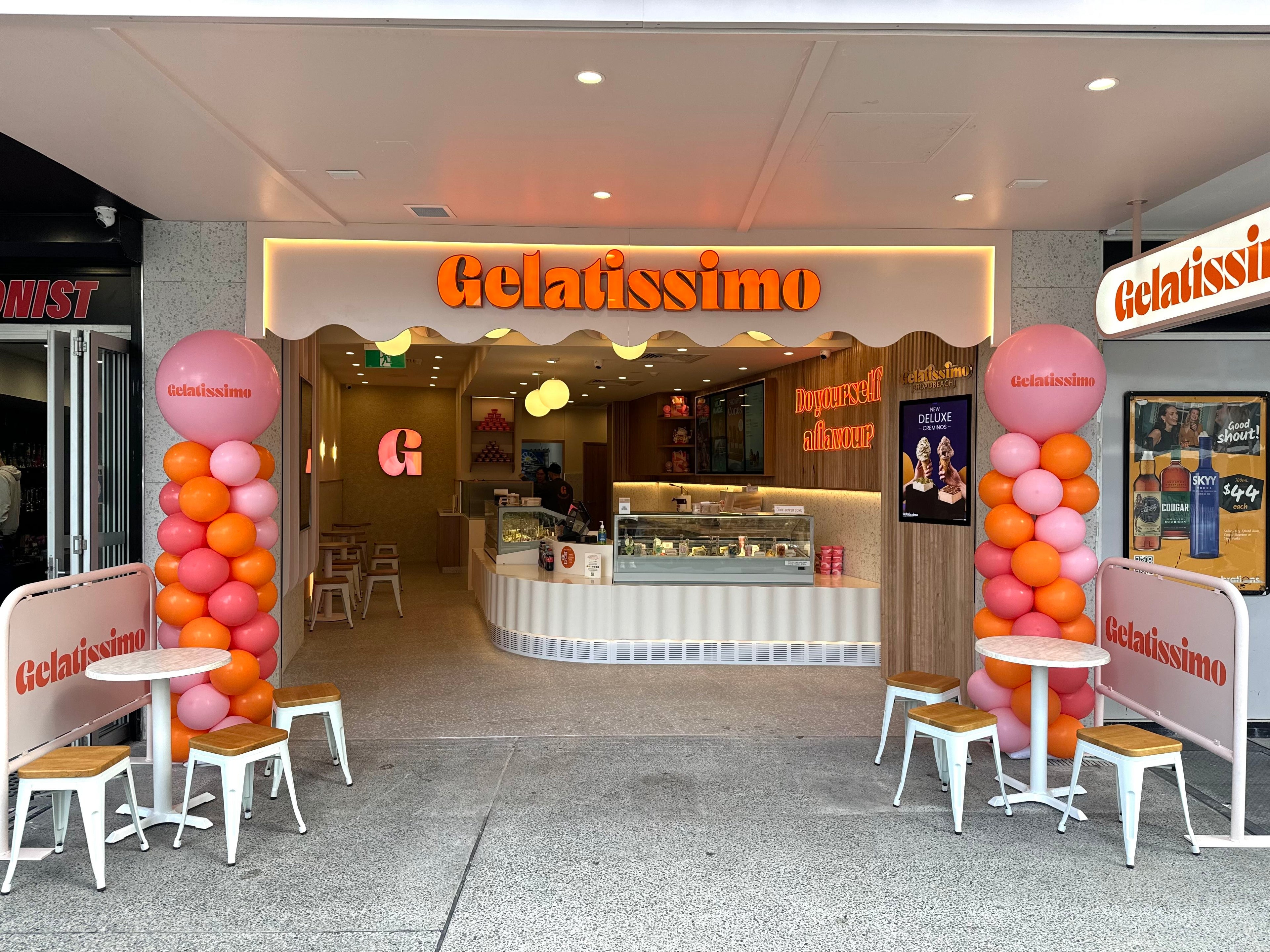 Balloon Column with Logo