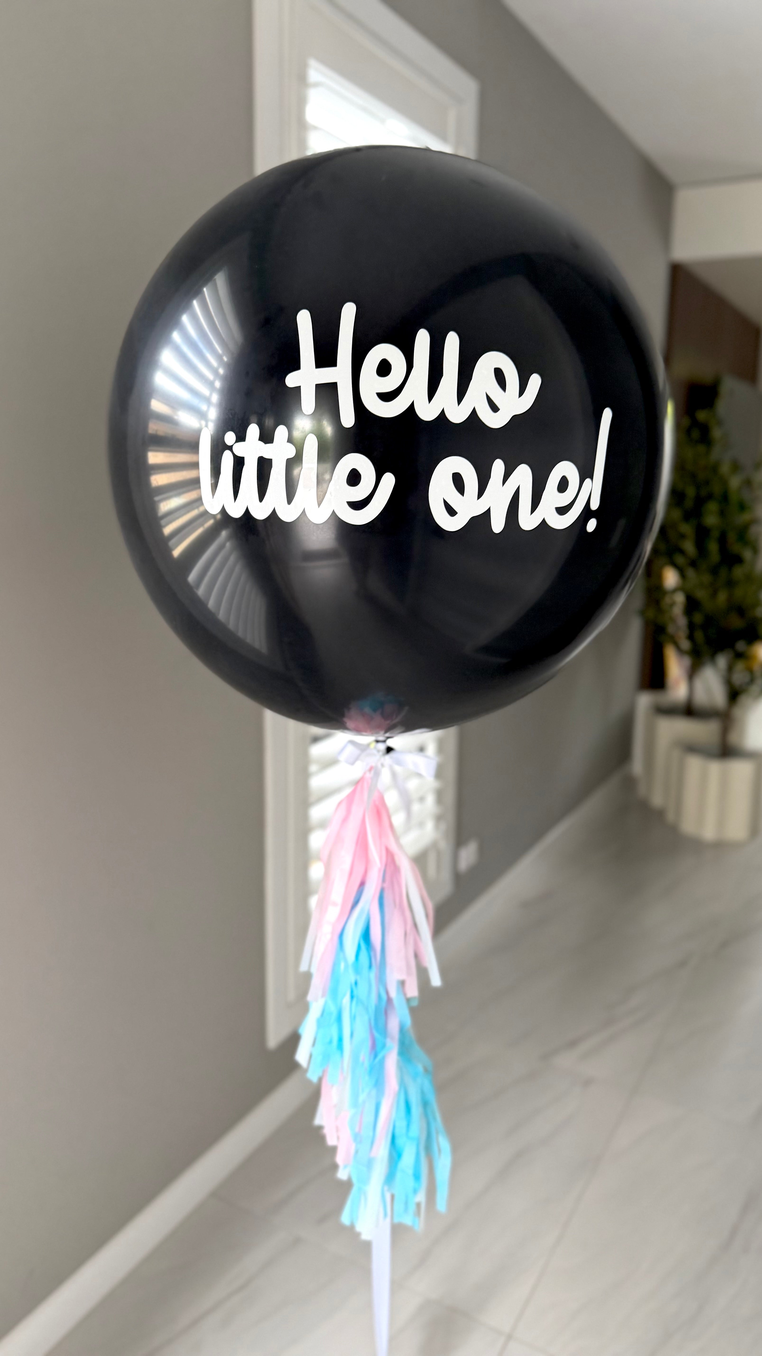 Gender Reveal jumbo balloon
