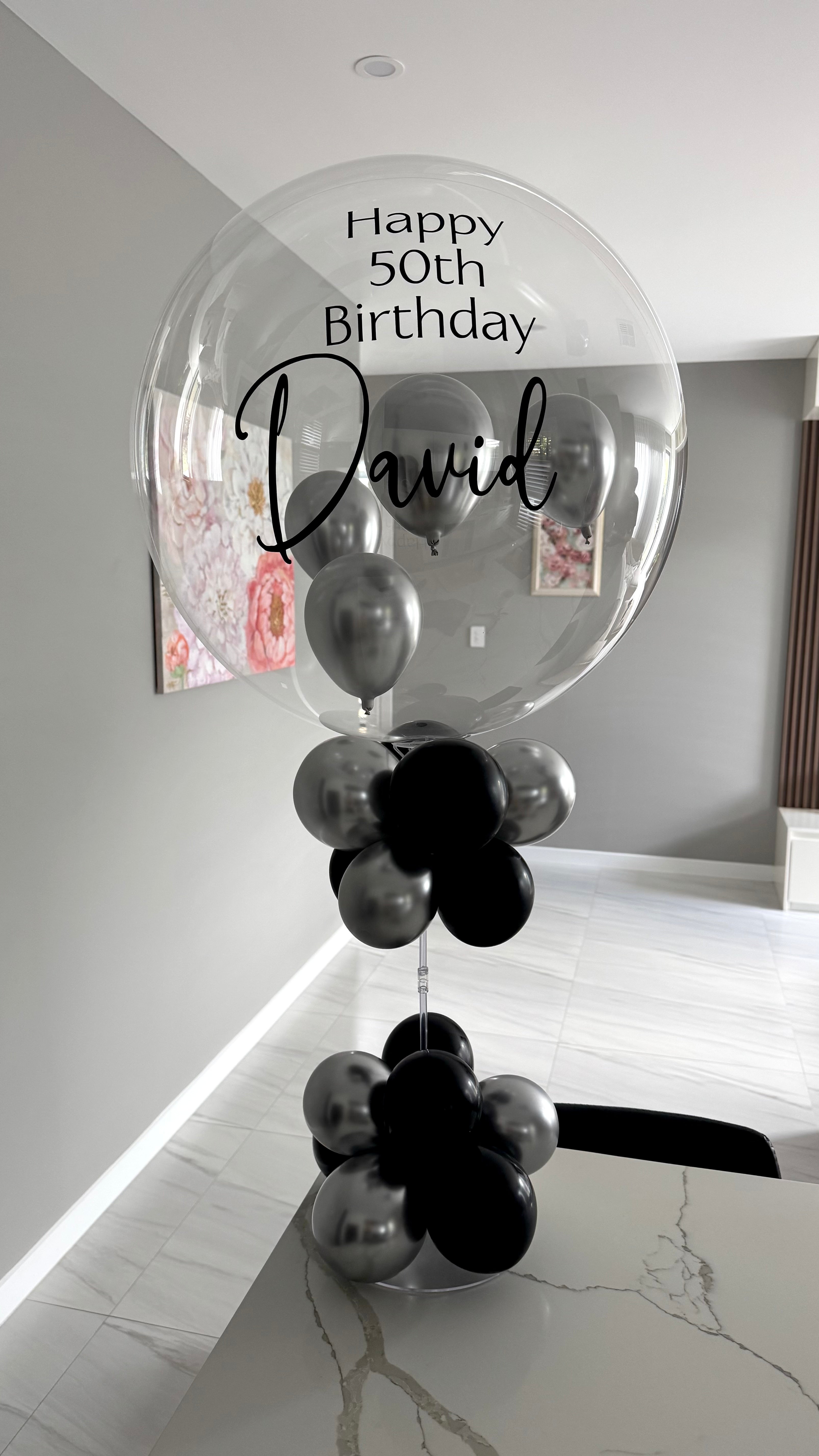 Large Table centrepiece balloon decoration