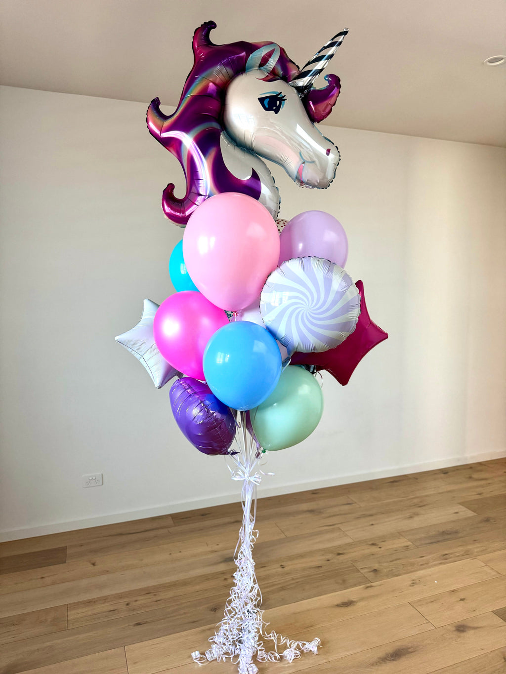 Large Unicorn Balloon Bouquet